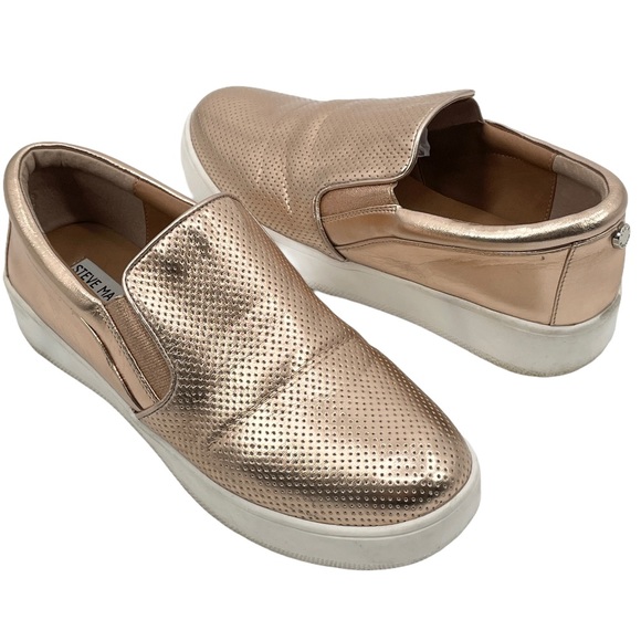 STEVE MADDEN Genette Platform Slip-on Sneakers - Picture 7 of 7